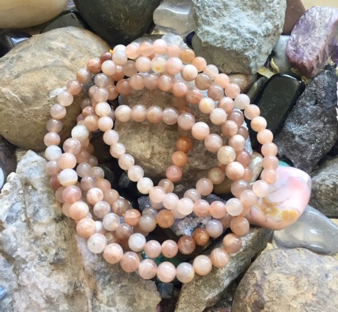 Hovedbilde Armbånd Månestein 6mm
