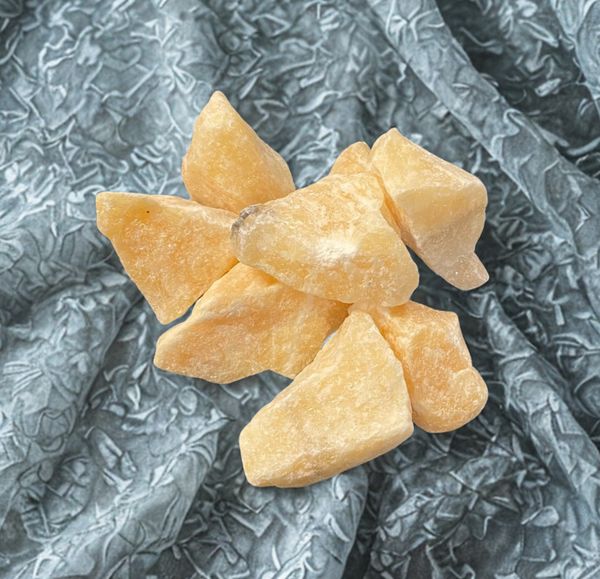 Hovedbilde Kalsitt Gul Råstein 40-70gram