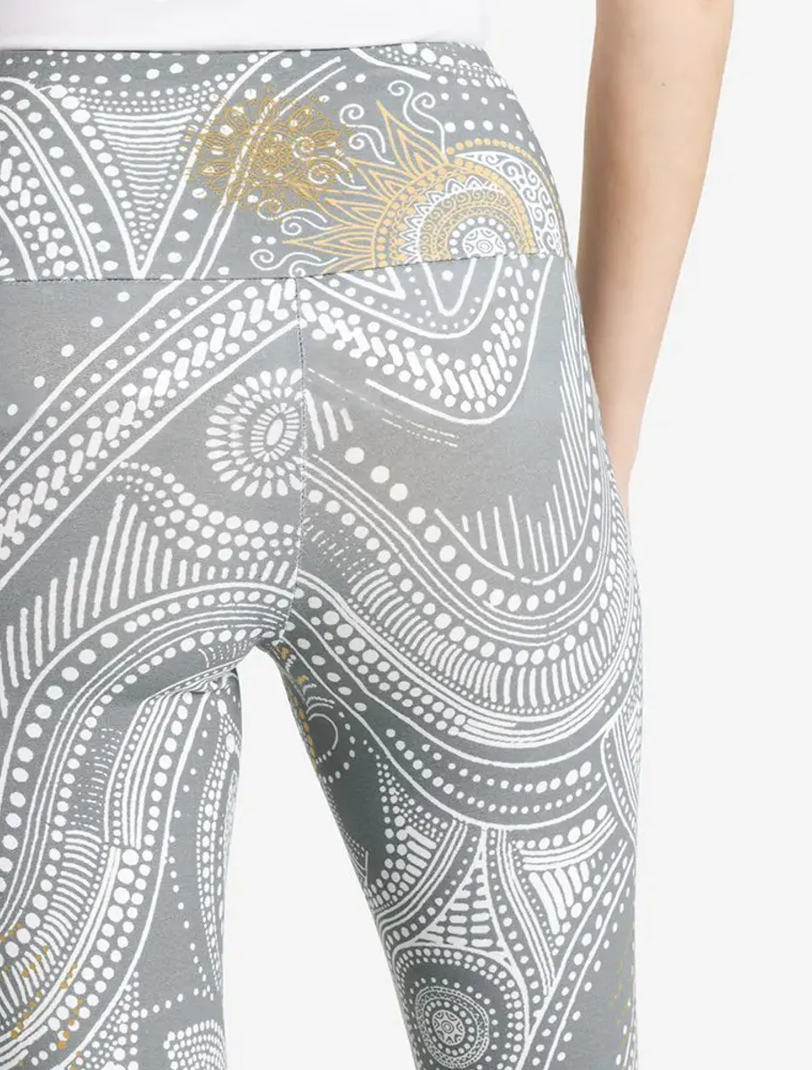 Yoga Leggings Puja